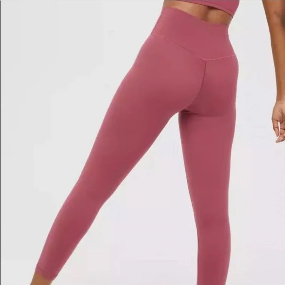 NWT Offline by Aerie real me lace up 7/8 leggings size M red Dusty rose/pink